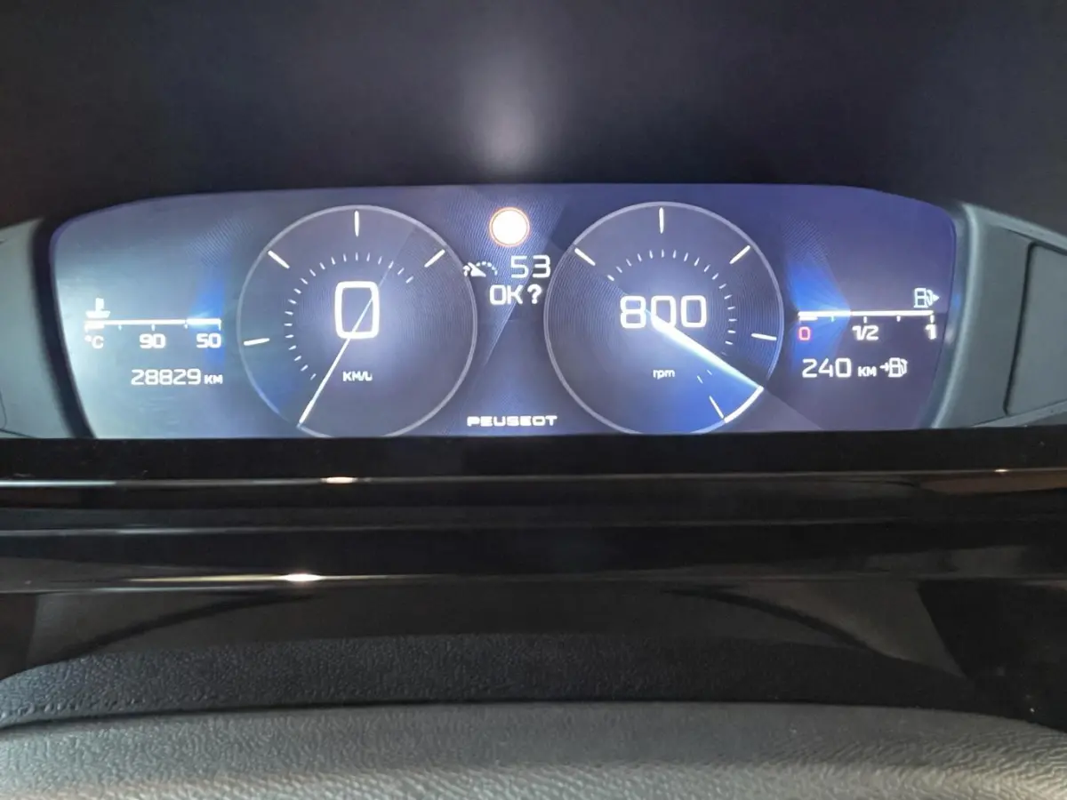1.2 PureTech 130 PK SW S&S Allure Pack Climate Control Navigatiesysteem Parkeersensoren 16" lichtmetalen velgen Elektrisch inklapbare buitenspiegels