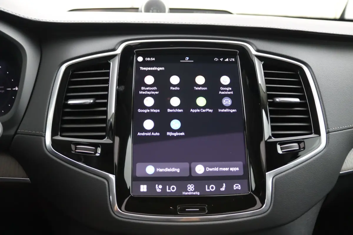 T8 Plug-in hybrid AWD Ultra Dark | Luchtvering | Trekhaak | Harman/Kardon | Stoelventilatie | Massage | Harman/Kardon | 360 Camera | 22 Inch Wielen