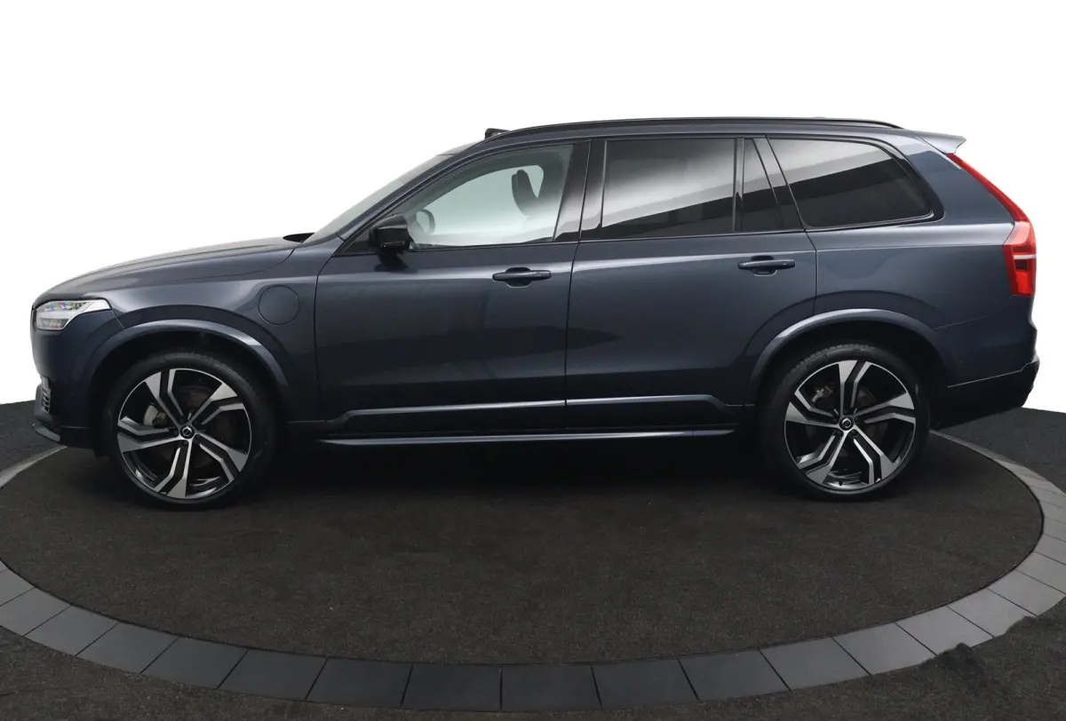 T8 Plug-in hybrid AWD Ultra Dark | Luchtvering | Trekhaak | Harman/Kardon | Stoelventilatie | Massage | Harman/Kardon | 360 Camera | 22 Inch Wielen
