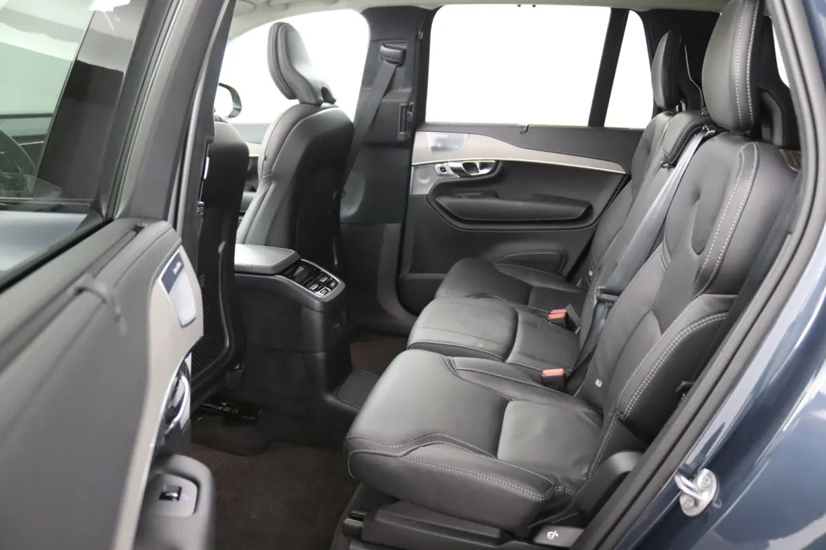 T8 Plug-in hybrid AWD Ultra Dark | Luchtvering | Trekhaak | Harman/Kardon | Stoelventilatie | Massage | Harman/Kardon | 360 Camera | 22 Inch Wielen