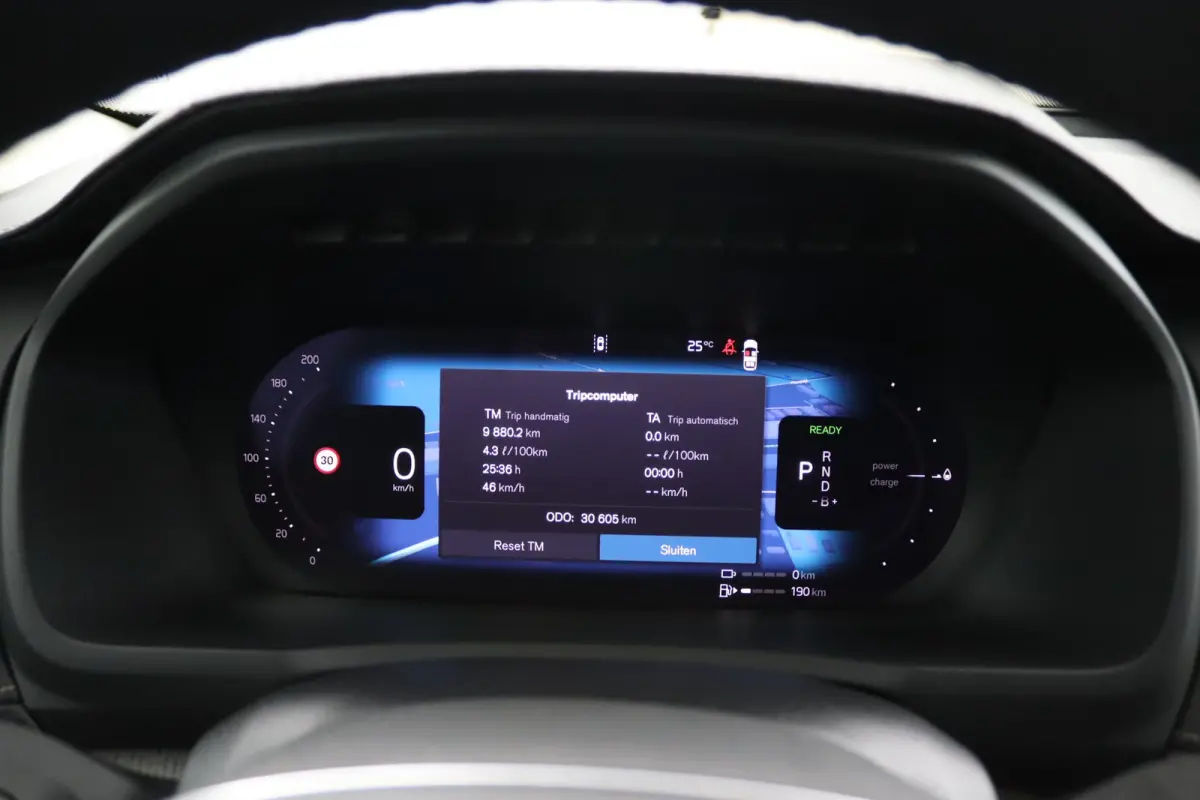 T8 Plug-in hybrid AWD Ultra Dark | Luchtvering | Trekhaak | Harman/Kardon | Stoelventilatie | Massage | Harman/Kardon | 360 Camera | 22 Inch Wielen