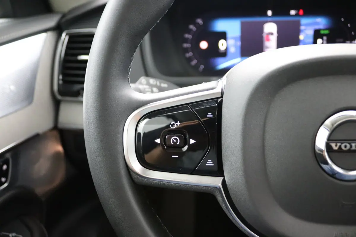T8 Plug-in hybrid AWD Ultra Dark | Luchtvering | Trekhaak | Harman/Kardon | Stoelventilatie | Massage | Harman/Kardon | 360 Camera | 22 Inch Wielen