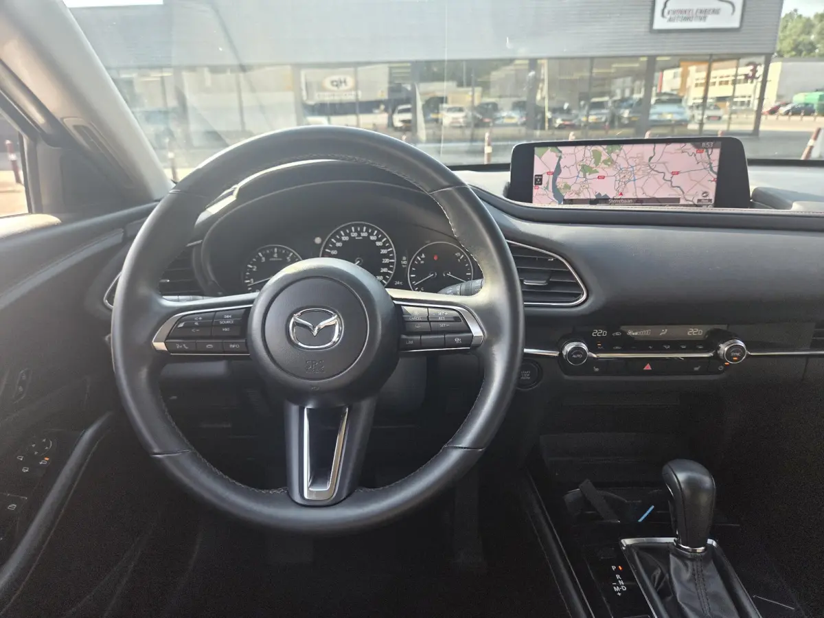 2.0 e-SkyActiv-G M Hybrid Homura