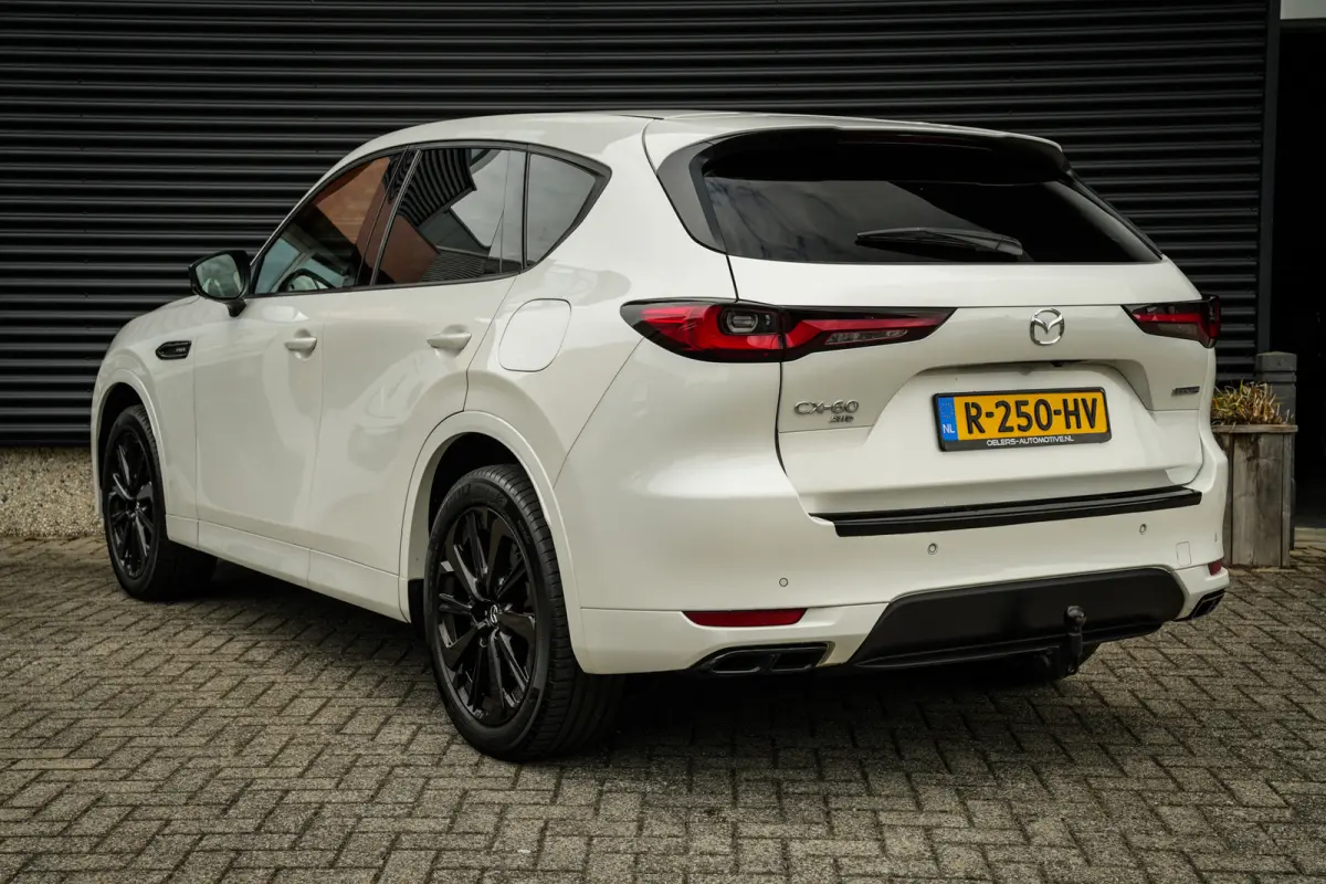 2.5 e-SkyActiv PHEV Homura | Apple CarPlay | Parelmoer | Stoelventilatie | Leder | Trekhaak |