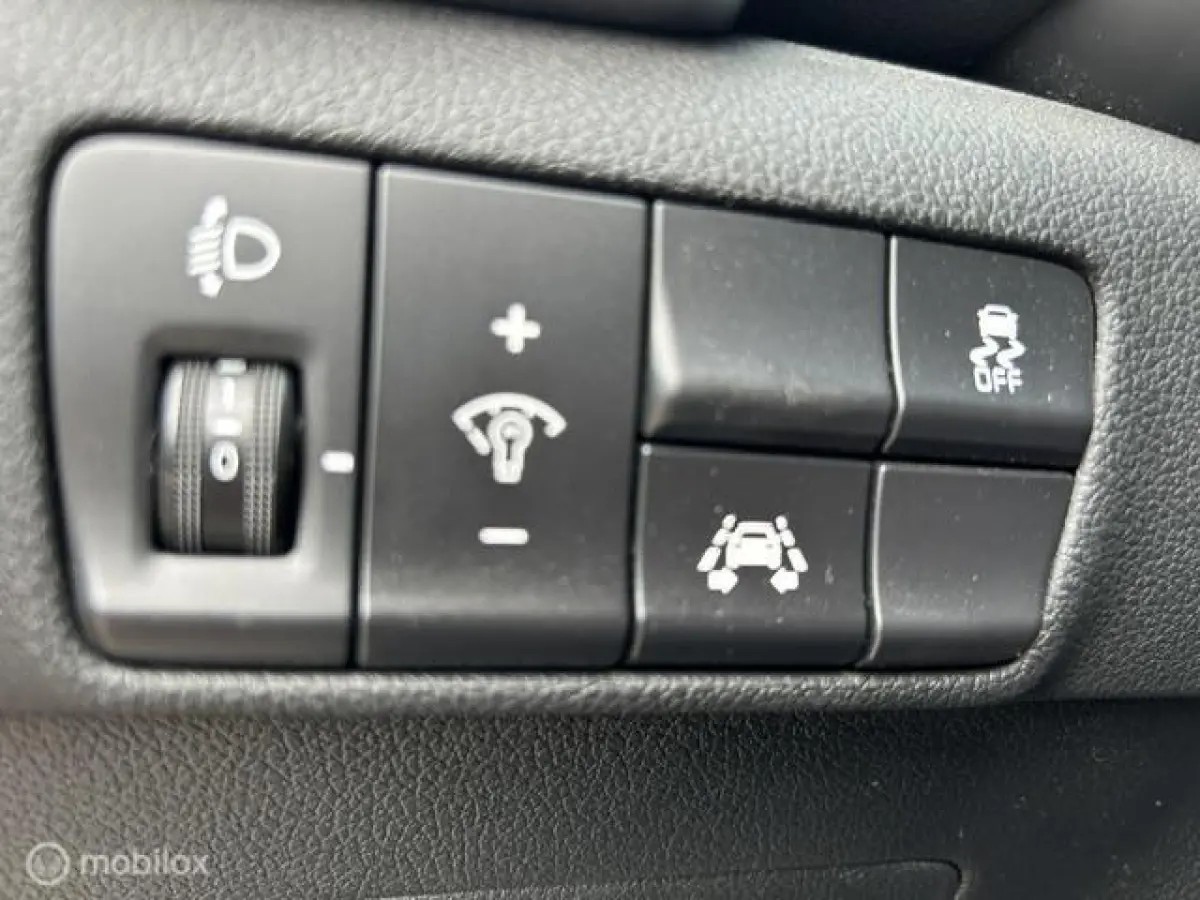 1.6 T-GDI 4WD Dynamic * AUTOMAAT * LEDER * NAVI