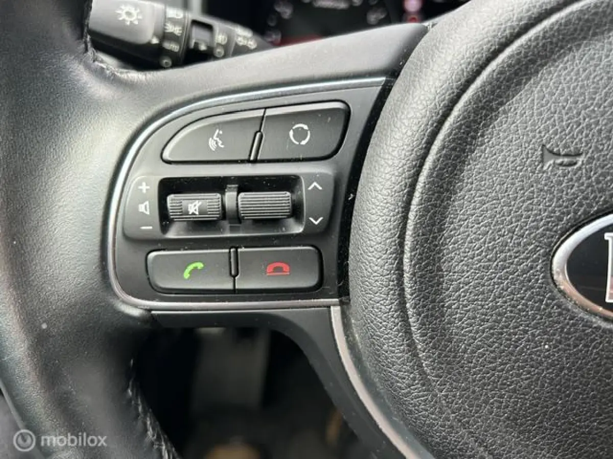 1.6 T-GDI 4WD Dynamic * AUTOMAAT * LEDER * NAVI