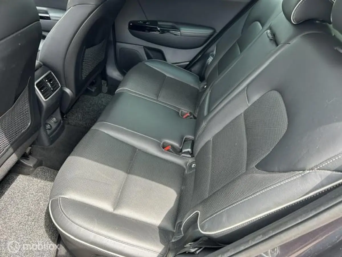 1.6 T-GDI 4WD Dynamic * AUTOMAAT * LEDER * NAVI