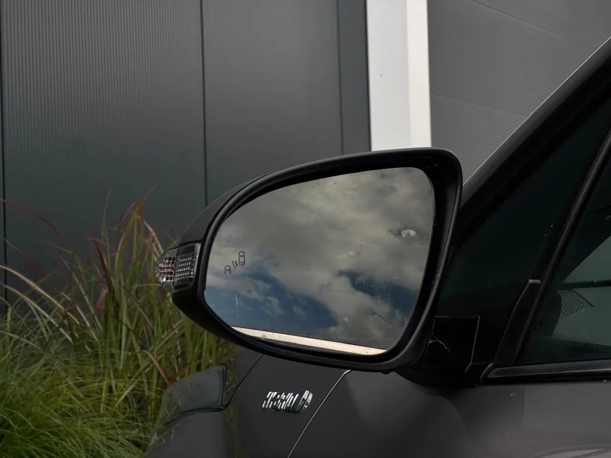 1.8 Hybrid Active M20 NAVI | LED | CAMERA | SPORTVELGEN | ZUINIG | CR CONTROL