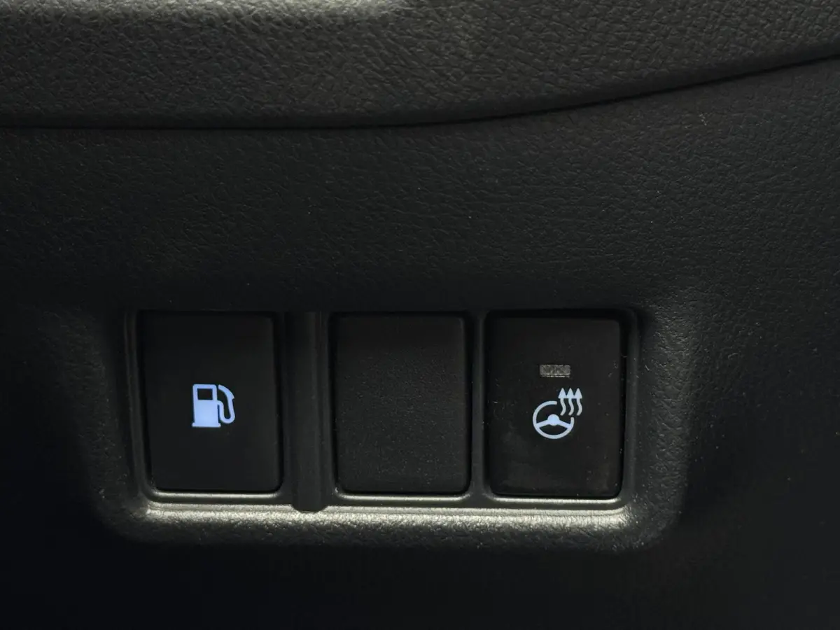 1.8 Hybrid Active M20 NAVI | LED | CAMERA | SPORTVELGEN | ZUINIG | CR CONTROL