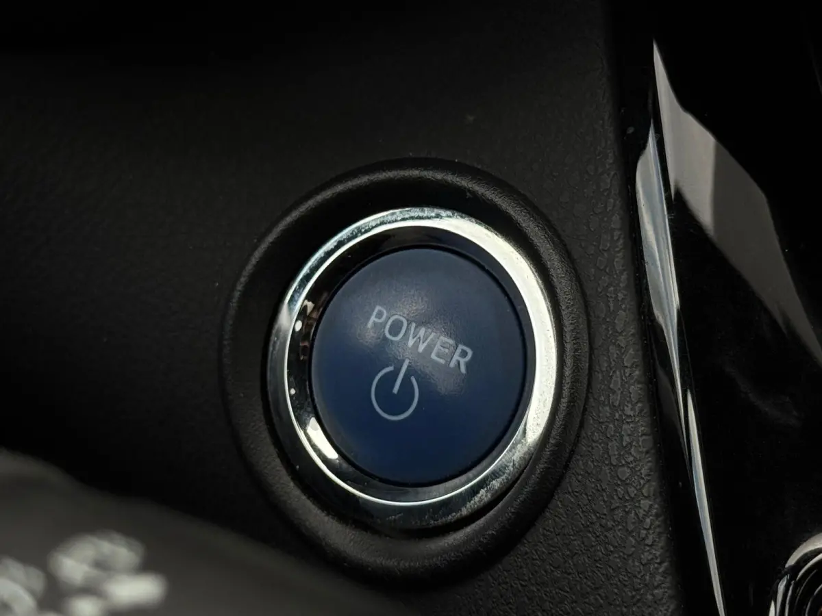 1.8 Hybrid Active M20 NAVI | LED | CAMERA | SPORTVELGEN | ZUINIG | CR CONTROL