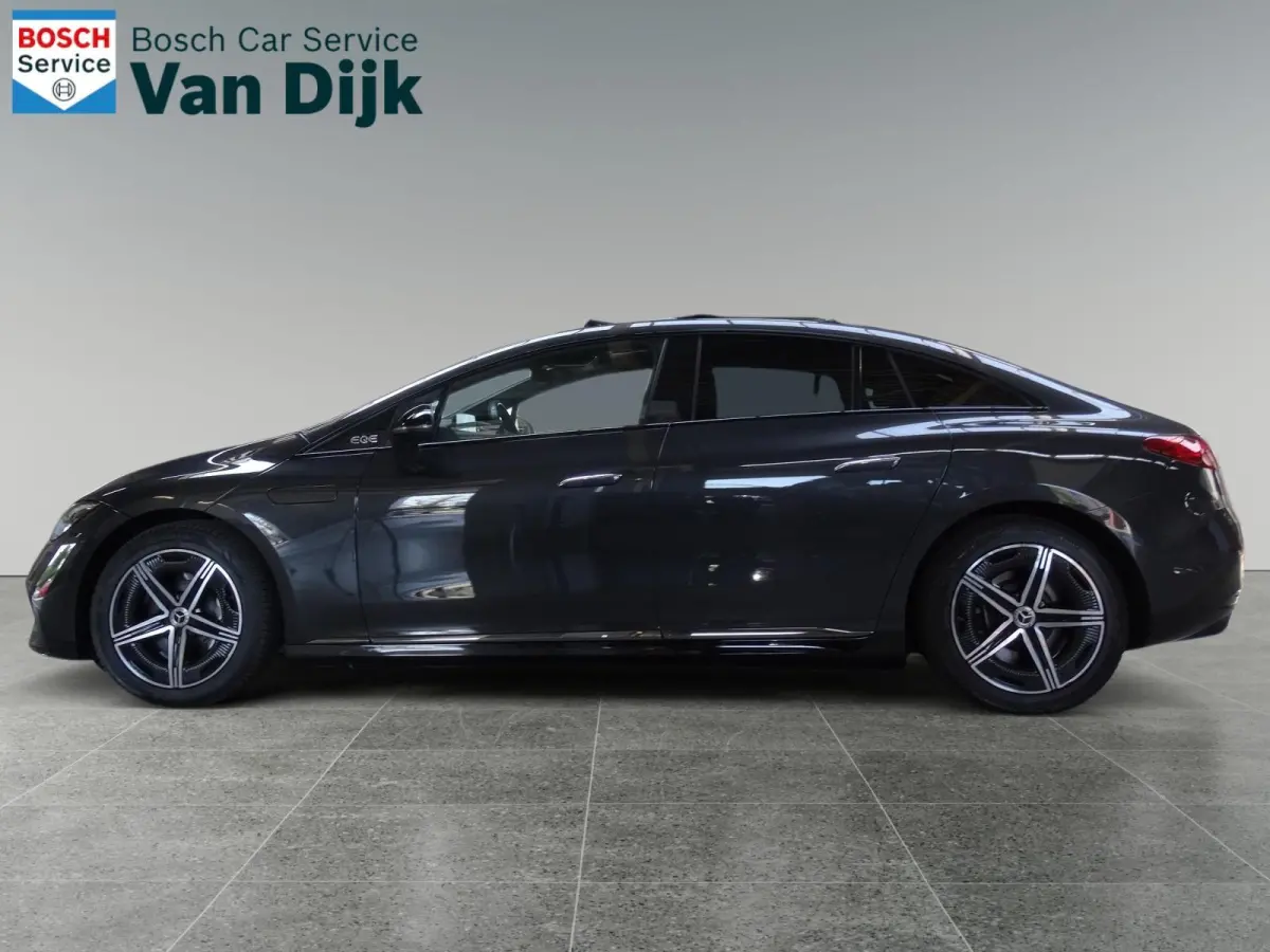 350 AMG Line 89 kWh Panoramadak / SOH: 94.9 %