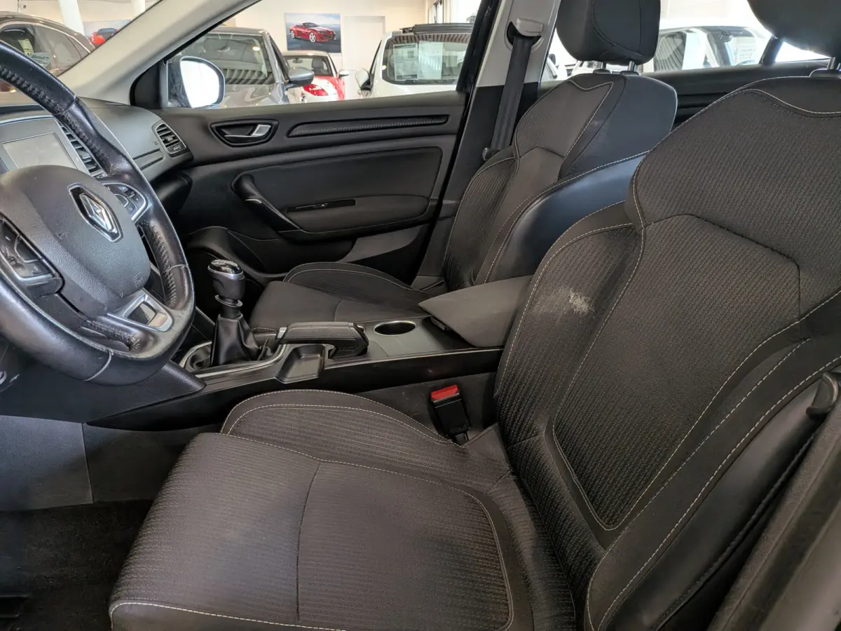 1.2 TCe Limited Airco, Cruise Control, Stuurbekrachtiging