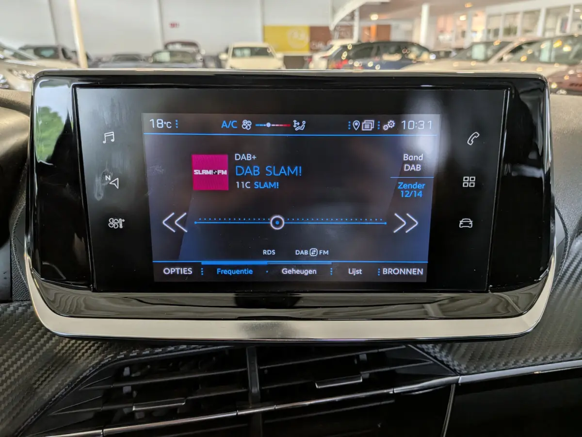 1.2 PureTech Active Automaat Airco, Cruise Control, Stuurbekrachtiging