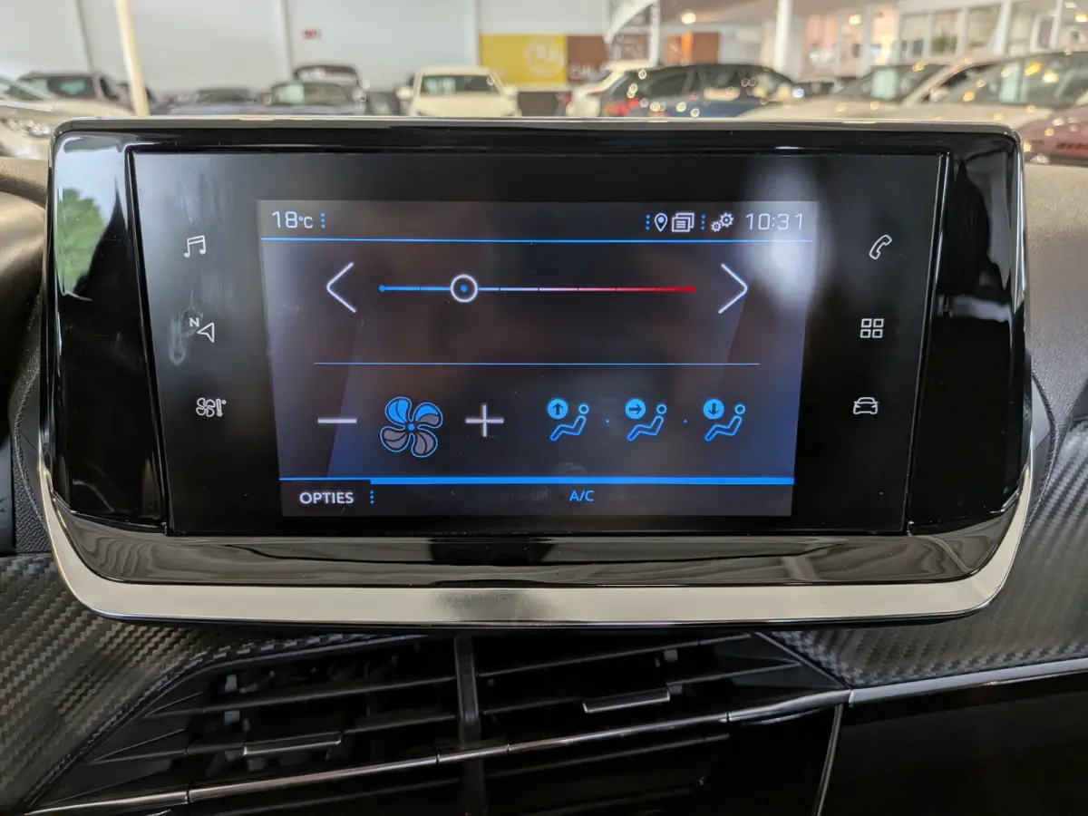 1.2 PureTech Active Automaat Airco, Cruise Control, Stuurbekrachtiging