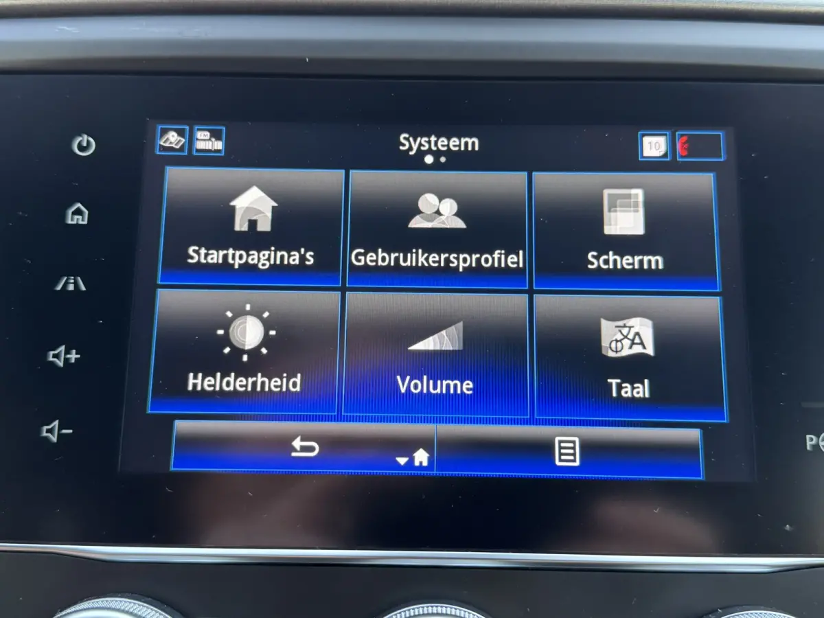 1.3 TCe Black Edition Automaat Camera Carplay Clima Cruise Stoelverw. Leder/Alcantara