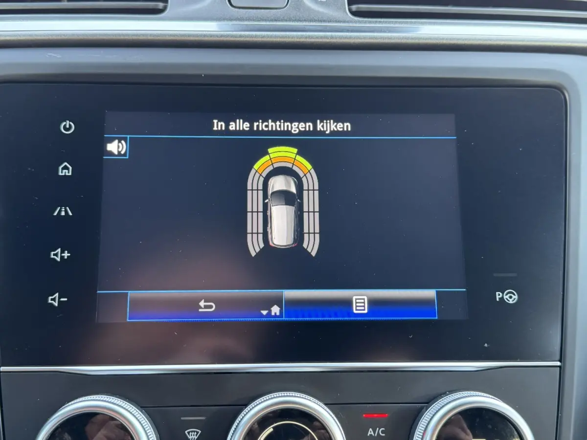 1.3 TCe Black Edition Automaat Camera Carplay Clima Cruise Stoelverw. Leder/Alcantara