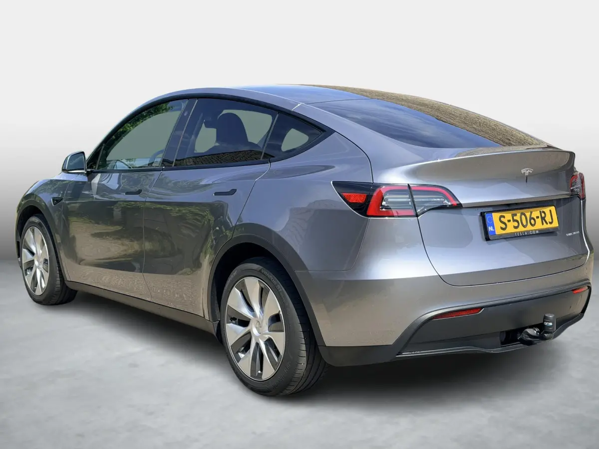 Long Range AWD 75 kWh SoH 92,1% / Originele Trekhaak / PREMIUM-Pakket / Autopilot /