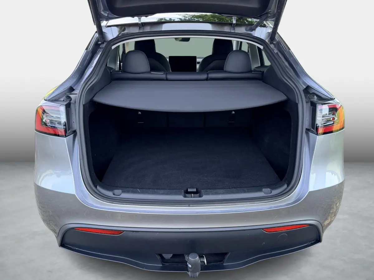 Long Range AWD 75 kWh SoH 92,1% / Originele Trekhaak / PREMIUM-Pakket / Autopilot /