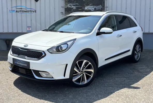 1.6 GDi Hybrid ExecutiveLine | Dodehoek | JBL | Parkeersensoren V+A | Stoel+stuurverwarming