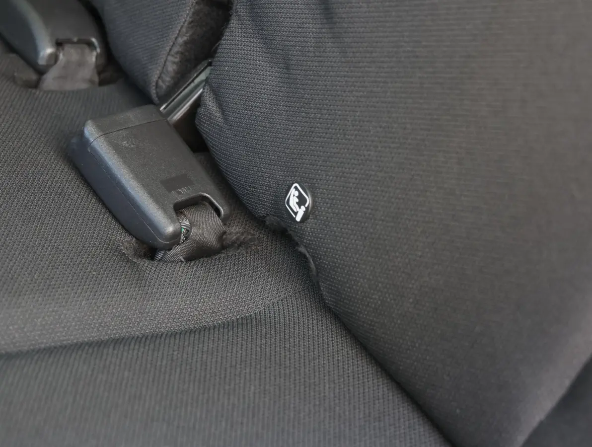 1.0 VTi Feel | Airco | Bluetooth | Centrale deurvergrendeling | Lederen stuurwiel | Chrome pakket