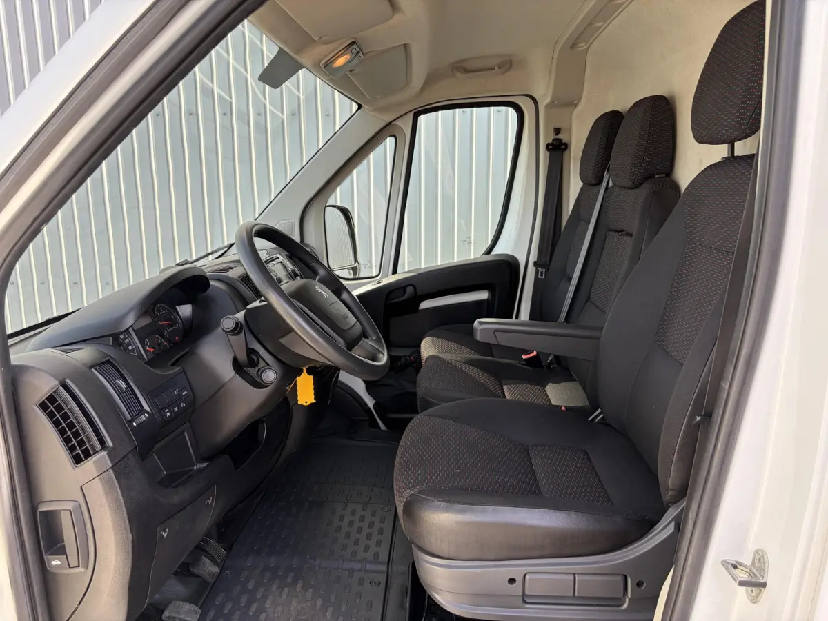 330 2.2 HDi L1H1*NAV*CAM*3PERS*HAAK*CRUISE*A/C*TEL