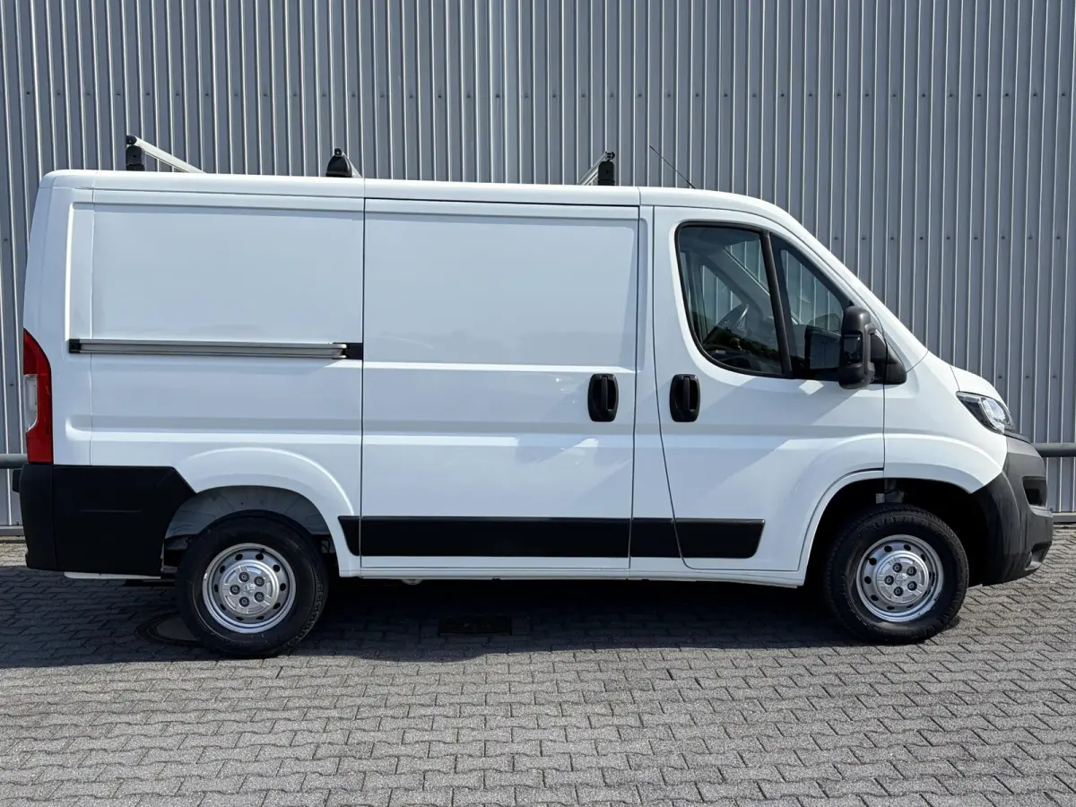 330 2.2 HDi L1H1*NAV*CAM*3PERS*HAAK*CRUISE*A/C*TEL