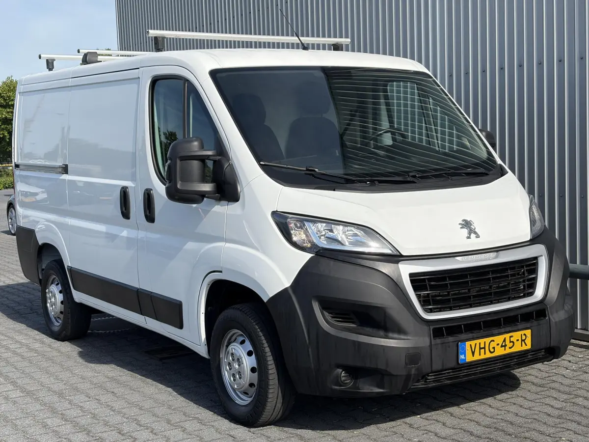 330 2.2 HDi L1H1*NAV*CAM*3PERS*HAAK*CRUISE*A/C*TEL