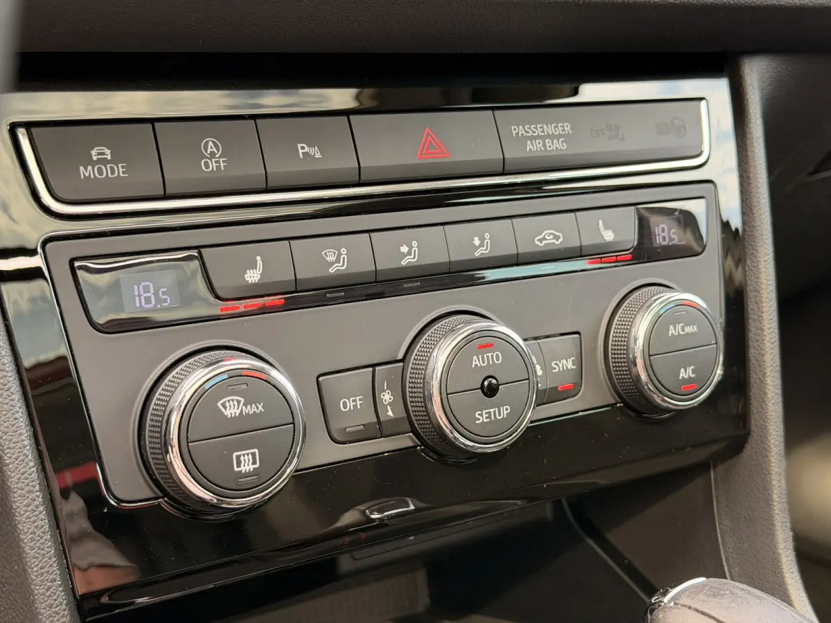 FR 1.4 TSI DSG Pano 18' Camera CarPlay ACC Sfeerverlichting