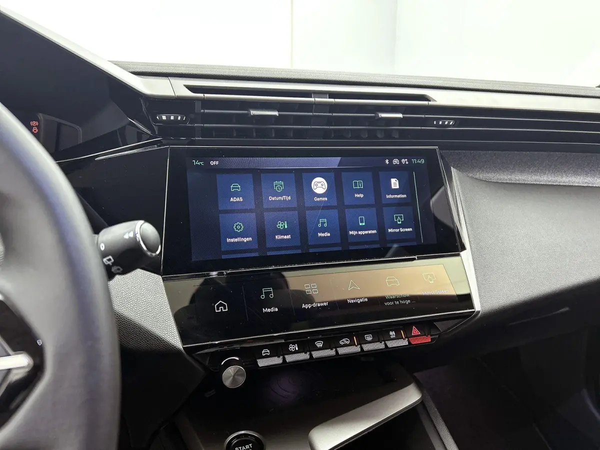 1.2 Hybrid 145 e-DCS6 Allure | Navigatie | 360 °C Camera | Dodehoekwaarschuwing | Apple Carplay/Android Auto | Climate Control |