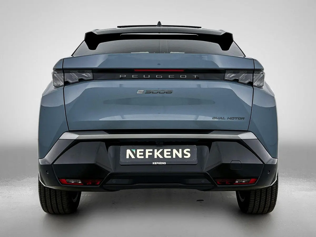 Launch Edition 325 Dual Motor 73 kWh | Accu 99% | Lederen Bekleding | Panoramisch Schuifdak | Navigatie | Handsfree Kofferklep | Stoel/stuurverwarming |