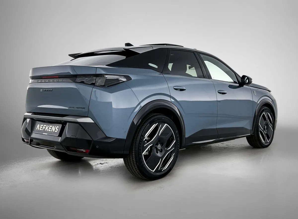 Launch Edition 325 Dual Motor 73 kWh | Accu 99% | Lederen Bekleding | Panoramisch Schuifdak | Navigatie | Handsfree Kofferklep | Stoel/stuurverwarming |