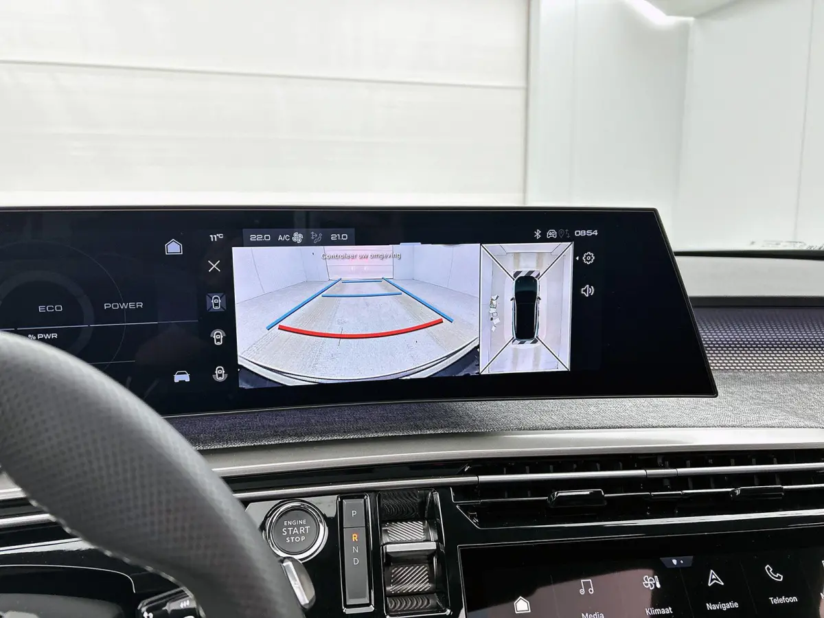Launch Edition 325 Dual Motor 73 kWh | Accu 99% | Lederen Bekleding | Panoramisch Schuifdak | Navigatie | Handsfree Kofferklep | Stoel/stuurverwarming |
