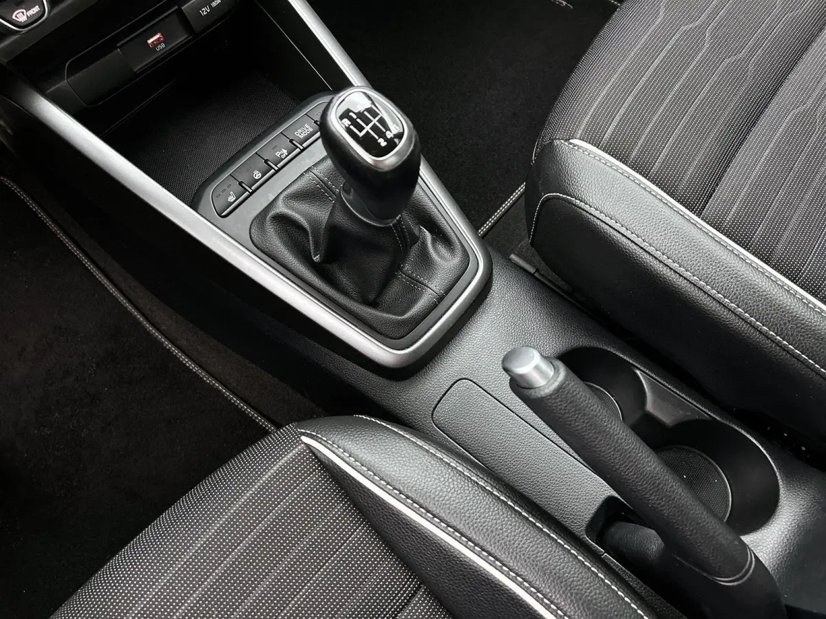 1.0 T-GDi MHEV GT-Line | ACHTERUITRIJCAMERA | STOELVERWARMING | STUURVERWARMING | APPLE CARPLAY - ANDROID AUTO | KEYLESS | CLIMATE CONTROL | CRUISE CONTROL |