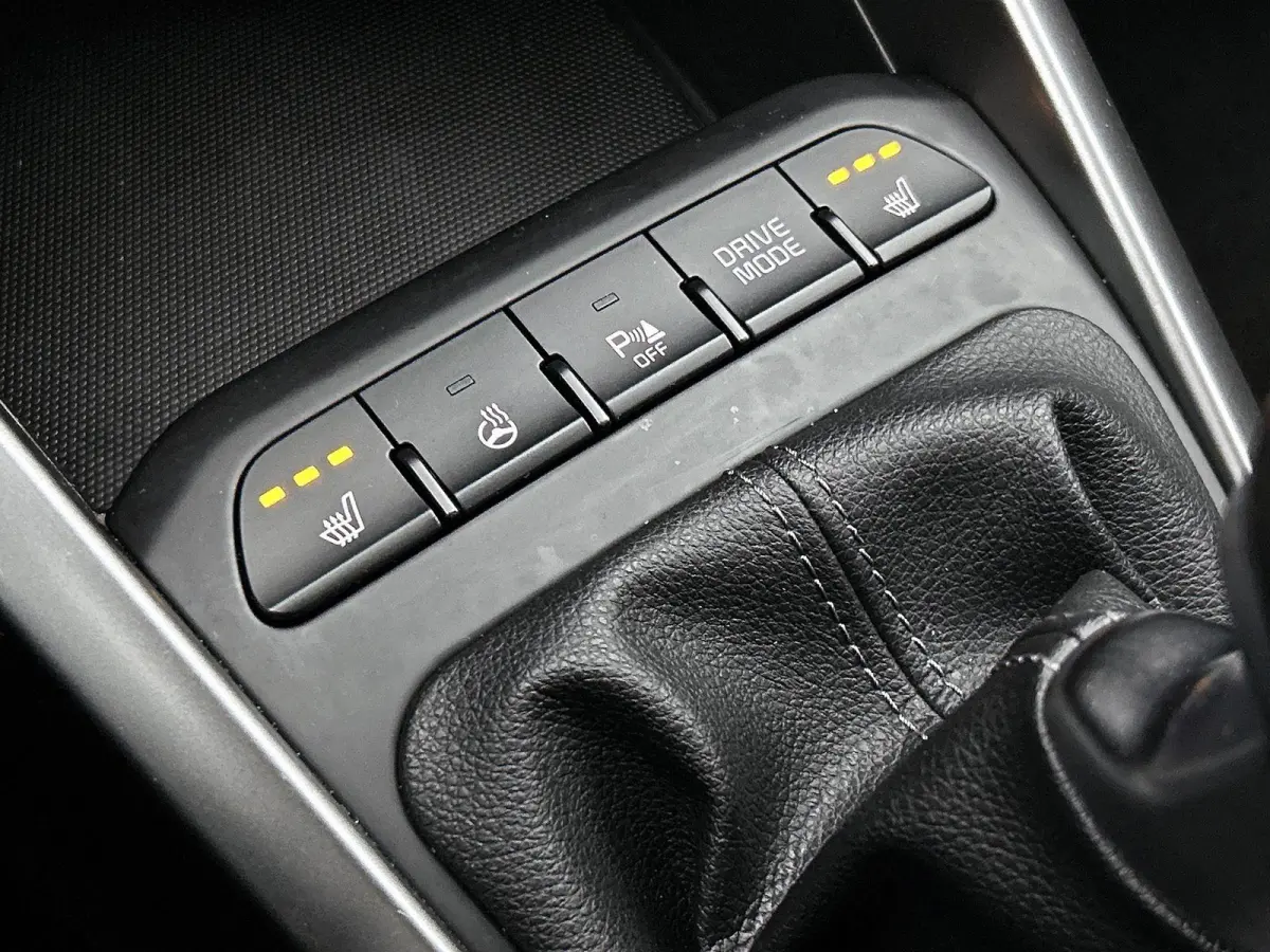 1.0 T-GDi MHEV GT-Line | ACHTERUITRIJCAMERA | STOELVERWARMING | STUURVERWARMING | APPLE CARPLAY - ANDROID AUTO | KEYLESS | CLIMATE CONTROL | CRUISE CONTROL |