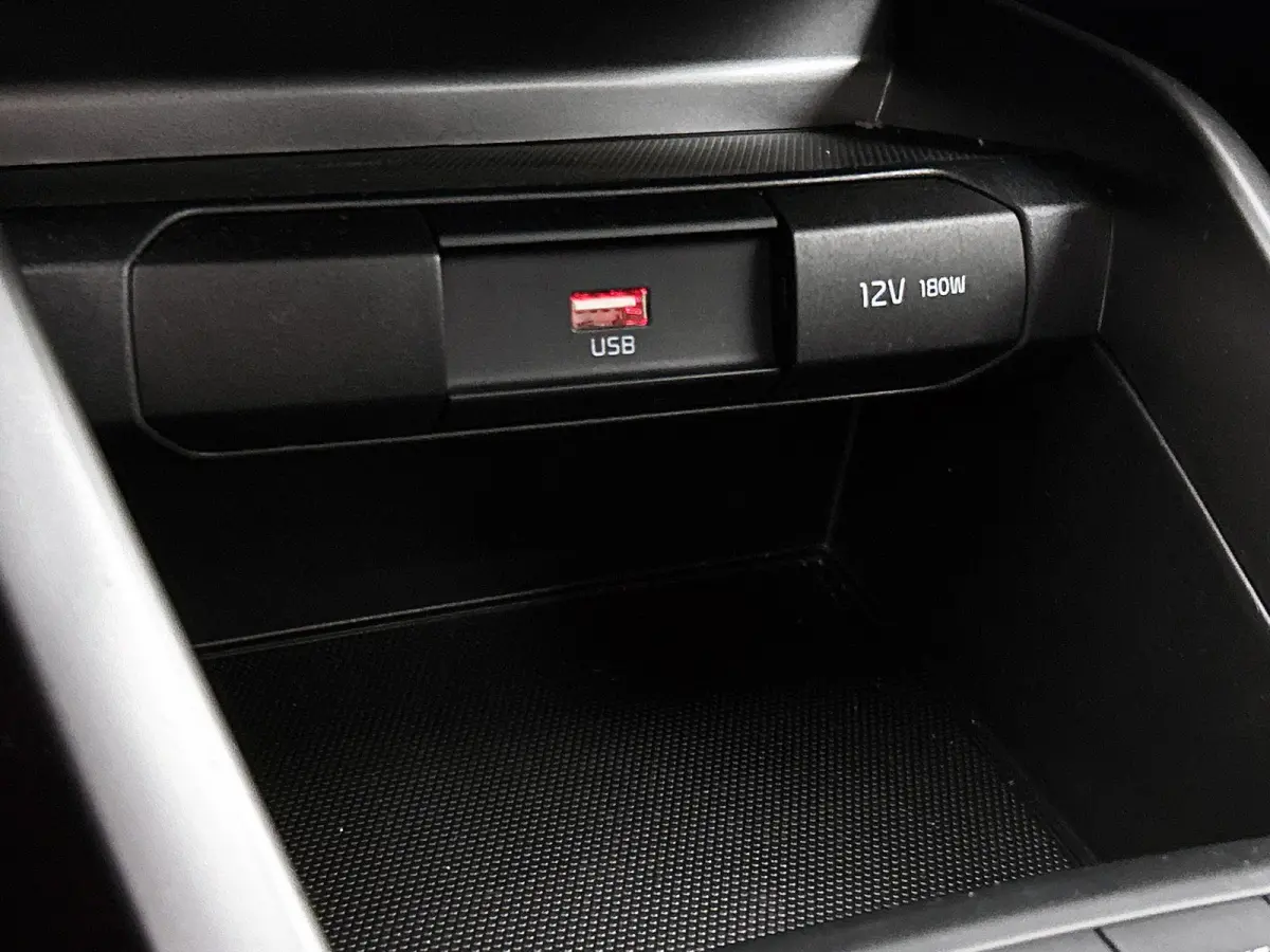 1.0 T-GDi MHEV GT-Line | ACHTERUITRIJCAMERA | STOELVERWARMING | STUURVERWARMING | APPLE CARPLAY - ANDROID AUTO | KEYLESS | CLIMATE CONTROL | CRUISE CONTROL |