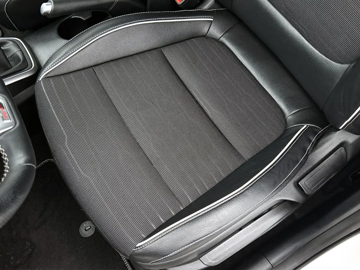 1.0 T-GDi MHEV GT-Line | ACHTERUITRIJCAMERA | STOELVERWARMING | STUURVERWARMING | APPLE CARPLAY - ANDROID AUTO | KEYLESS | CLIMATE CONTROL | CRUISE CONTROL |
