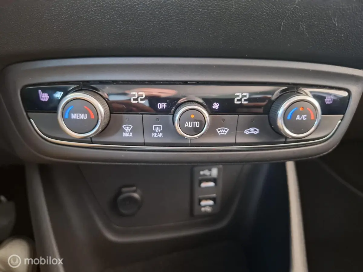 1.2 Turbo Innovation | FULL OPTION - RIJKLAARPRIJS