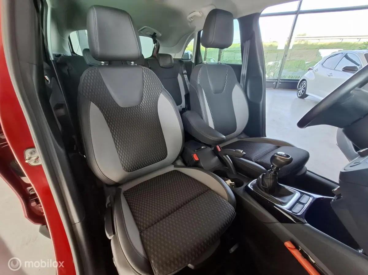 1.2 Turbo Innovation | FULL OPTION - RIJKLAARPRIJS