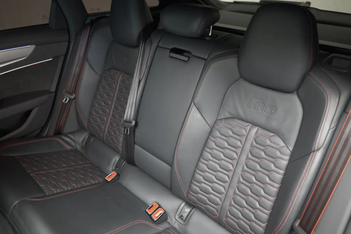 TFSI 4.0 quattro |800pk|Pano|Dynamic|Ceramic|AKRA|