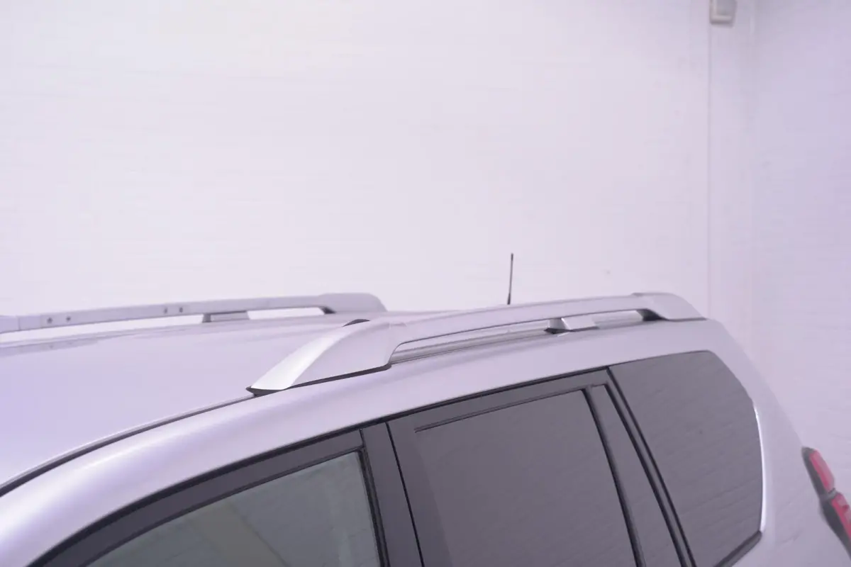 2.8 D-4D-F 177 pk 5 Drs Grijs Kenteken 2-Zits 4WD Airco, Cruise Control, Historie aanwezig