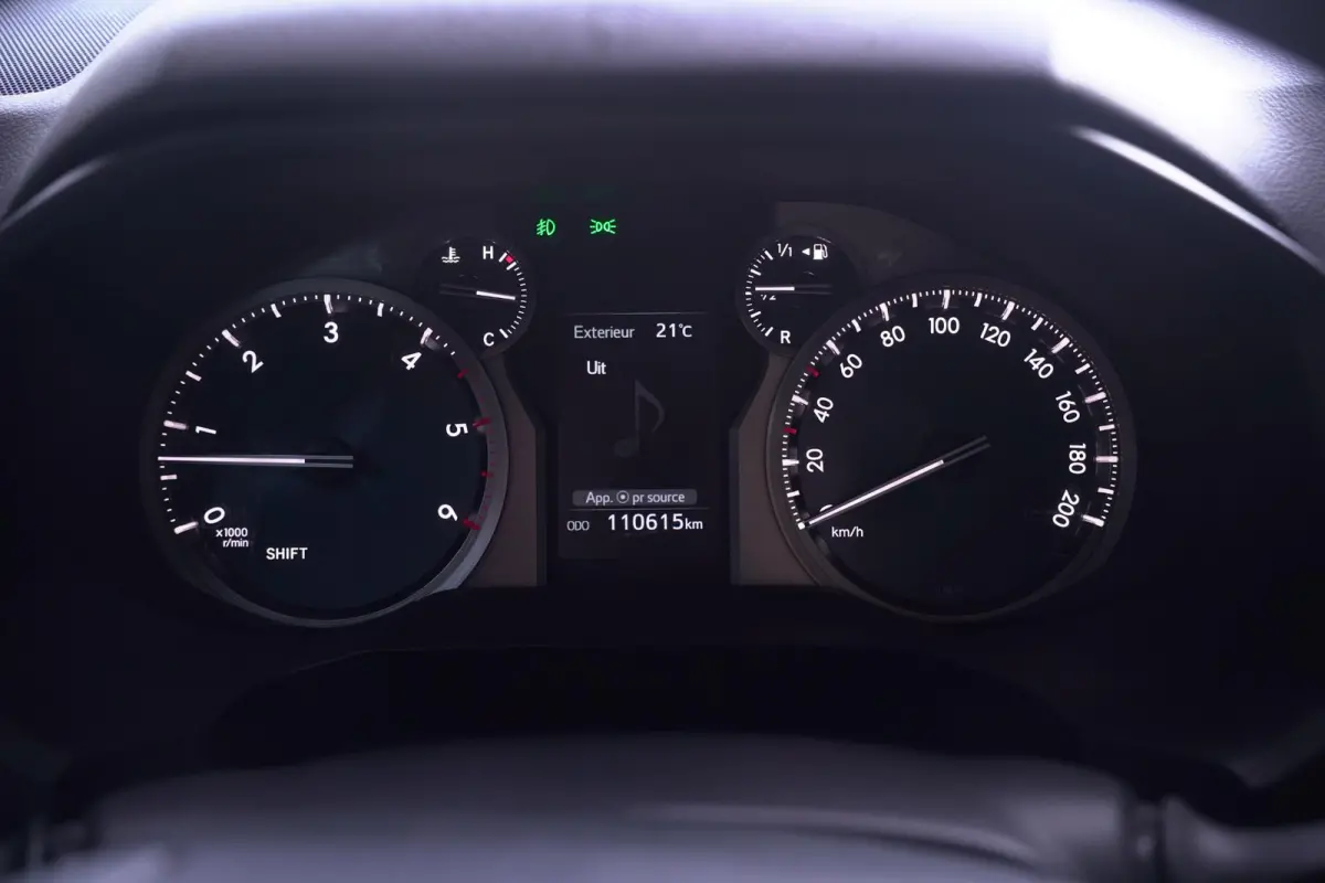 2.8 D-4D-F 177 pk 5 Drs Grijs Kenteken 2-Zits 4WD Airco, Cruise Control, Historie aanwezig