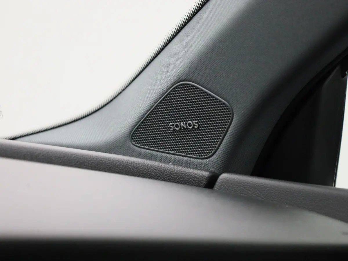 30 TFSI Advanced edition 116 PK | Automaat | Adaptive cruise control | Panoramadak | Camera | Head-up display | Navigatie | SONOS | Autom. airconditioning 3 zones | Stoelverwarming voorin | 