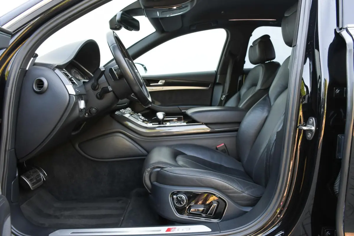 4.0 TFSI S8 quattro Pro Line+ Nieuwe Motor 61000km