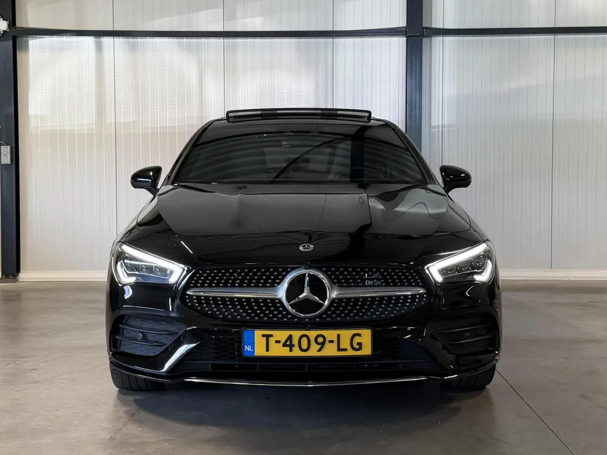 250 e AMG Pano Premium