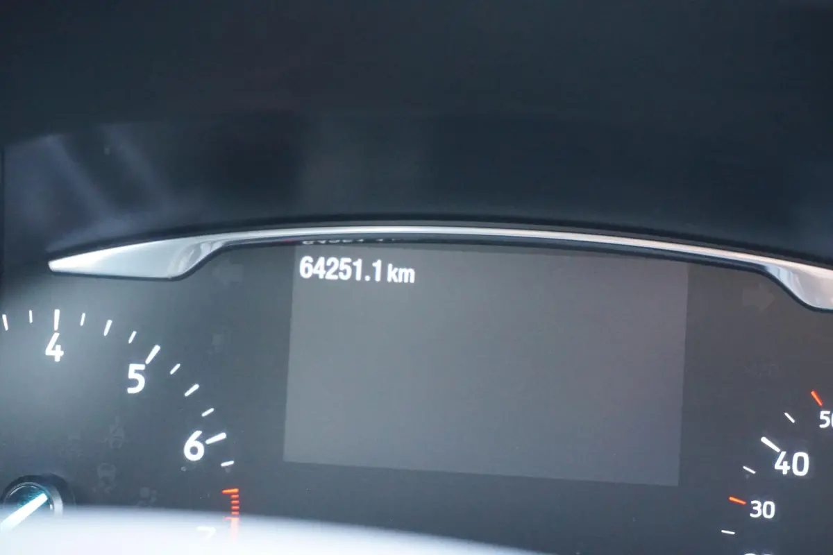 1.0 EcoBoost Titanium *dealer onderhouden* + WINTERPACK / STOELMASSAGE / TREKHAAK