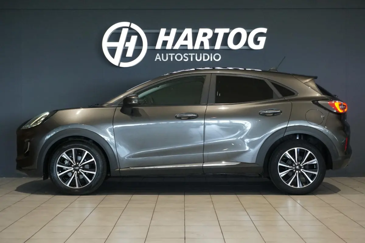 1.0 EcoBoost Titanium *dealer onderhouden* + WINTERPACK / STOELMASSAGE / TREKHAAK