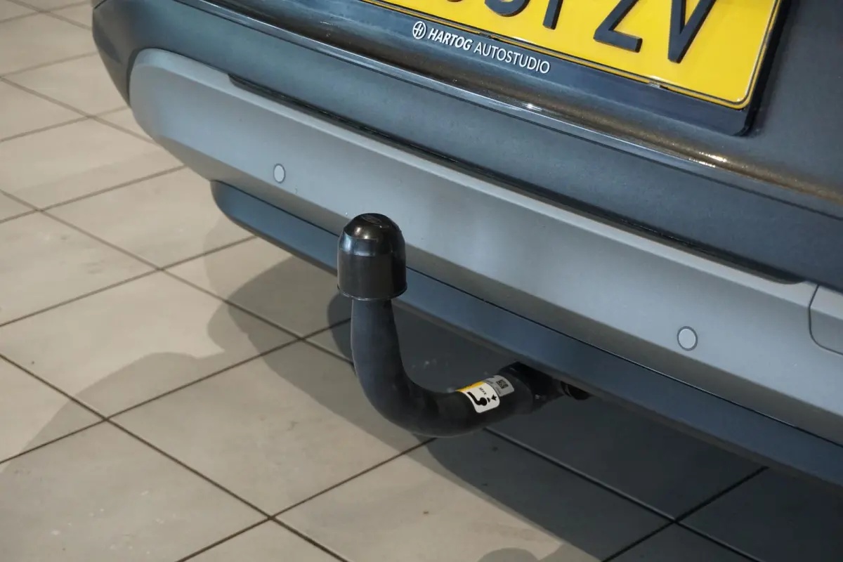 1.0 EcoBoost Titanium *dealer onderhouden* + WINTERPACK / STOELMASSAGE / TREKHAAK