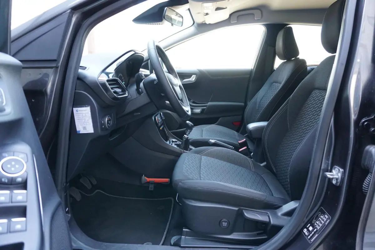 1.0 EcoBoost Titanium *dealer onderhouden* + WINTERPACK / STOELMASSAGE / TREKHAAK