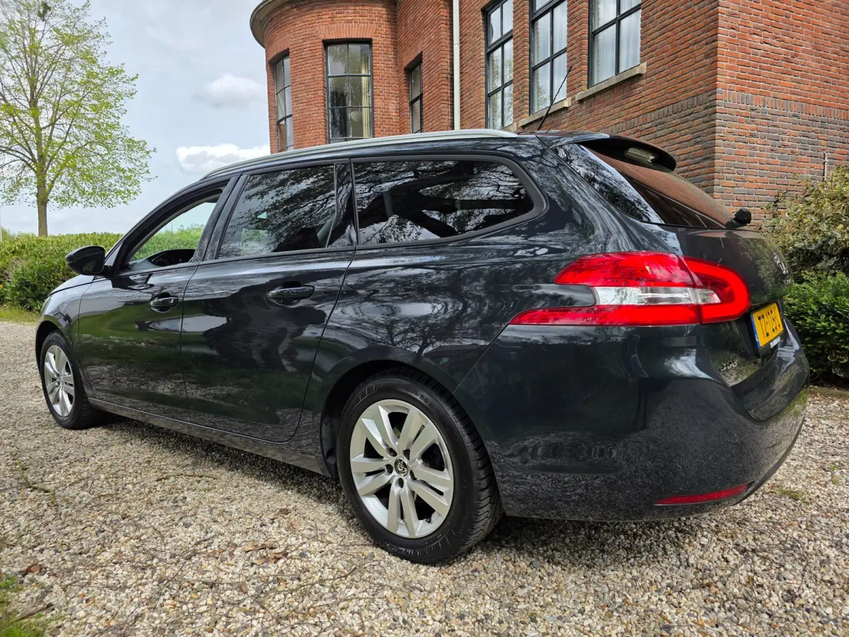 1.2 PureTech Blue Lease Executive