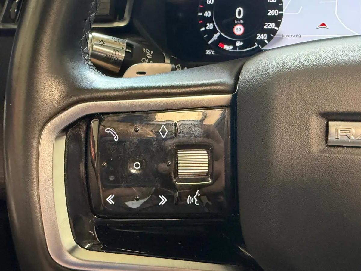 P400e 404 PK|Facelift|Panoramadak|360 Camera|SOH 91,5%
